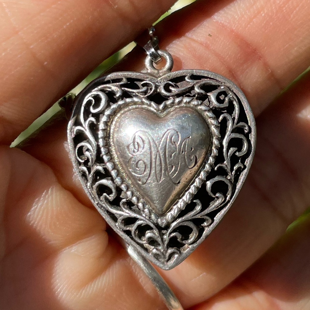 Lovely Vintage Danecraft Victorian Revival 925 Sterling Silver Filigree Heart 65$